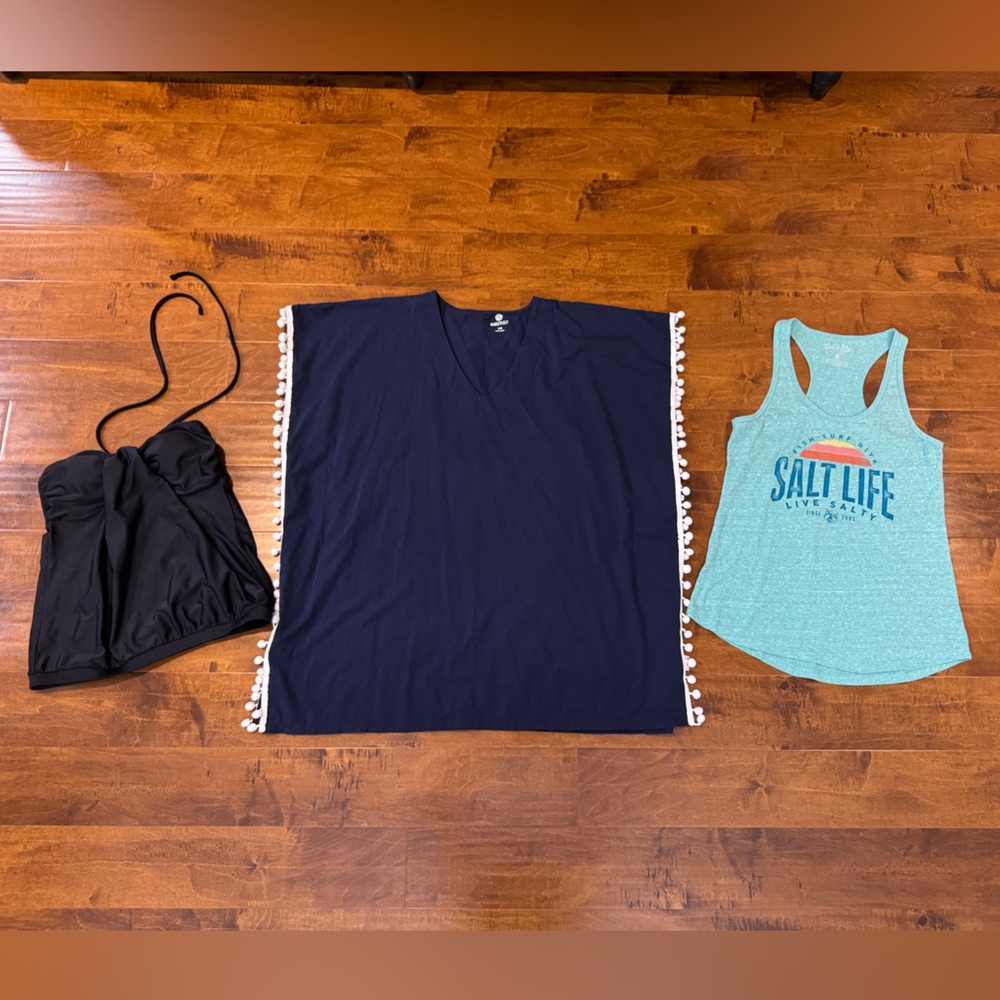 Women’s medium Salt Life tank, MarleyLilly navy cover up & tankini top